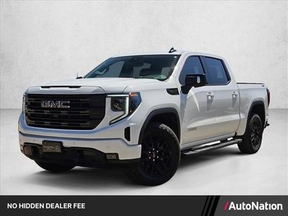 Used 2025 GMC Sierra 1500 Elevation w/ Elevation Premium Package