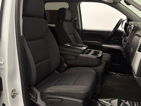 Used 2018 Chevrolet Silverado 1500 LT image 31