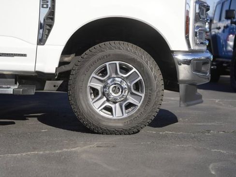 Certified 2024 Ford F350 Lariat AWD/4WD image 4