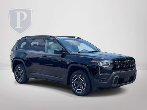 New 2026 Jeep Cherokee Laredo AWD/4WD image 2