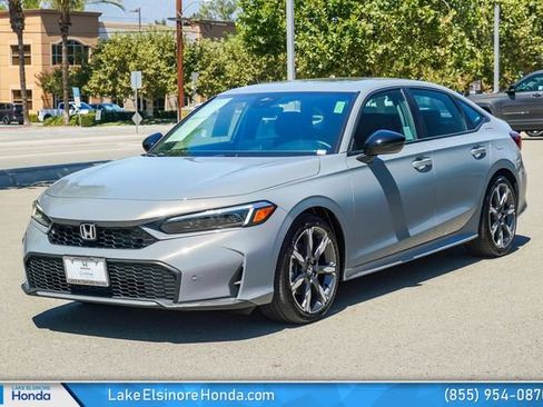 Certified 2025 Honda Civic Sport Touring image 4
