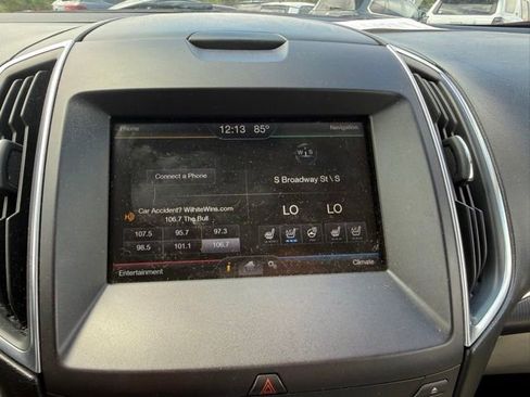 Used 2015 Ford Edge Titanium w/ Equipment Group 302A AWD/4WD image 13