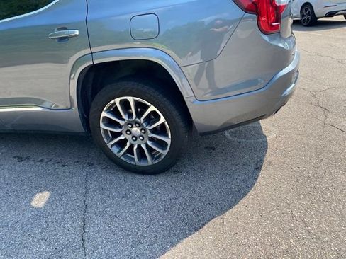 Used 2022 GMC Acadia Denali w/ Denali Ultimate Package AWD/4WD image 13