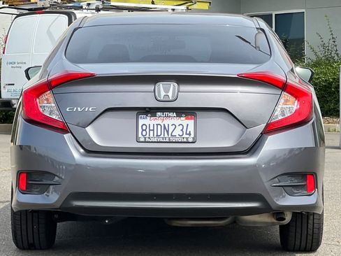 Used 2018 Honda Civic LX image 8