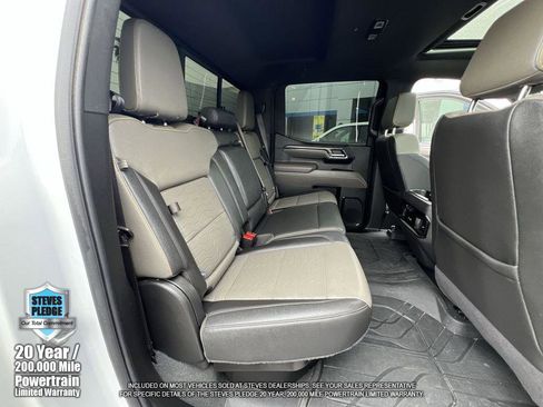 Used 2024 Chevrolet Silverado 1500 ZR2 w/ Technology Package image 32