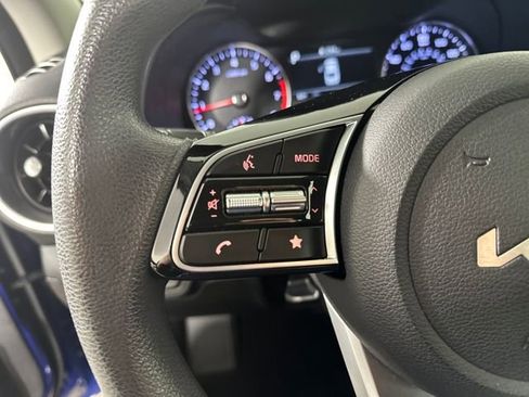 Used 2023 Kia Forte LXS w/ LXS Technology Package image 15