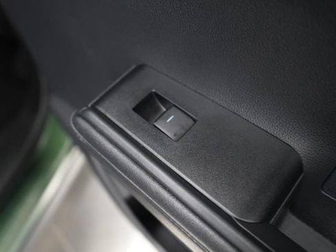 Used 2023 Toyota Highlander XLE image 84