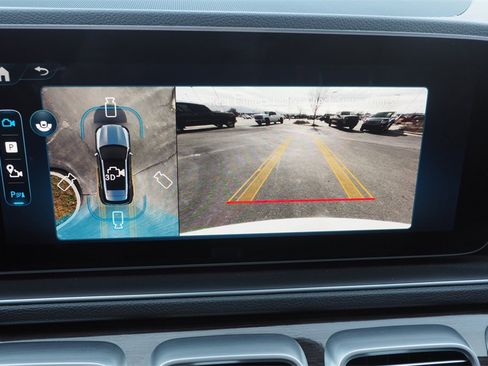 Used 2025 Mercedes-Benz GLE 350 4MATIC w/ AMG Line Exterior image 24