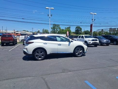 Certified 2022 Nissan Murano Platinum w/ Cargo Package AWD/4WD image 5