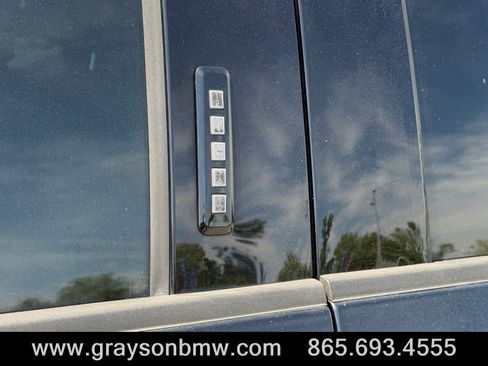 Used 2017 Ford F150 Lariat w/ Equipment Group 502A Luxury RWD image 12