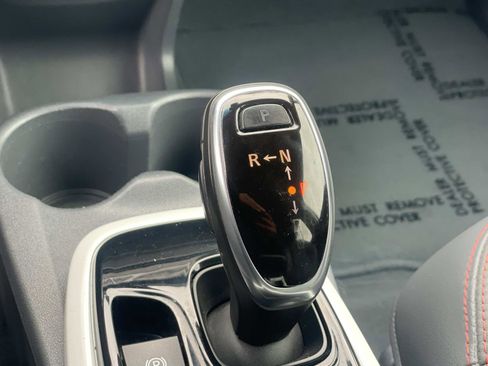 Used 2018 Chevrolet Bolt Premier image 18