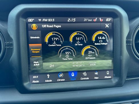 Certified 2018 Jeep Wrangler Unlimited Sahara image 34