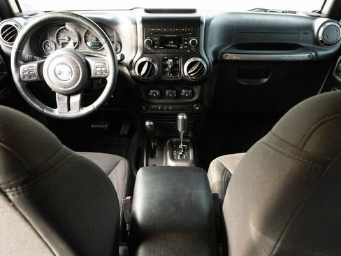 Used 2015 Jeep Wrangler Unlimited Sport w/ Quick Order Package 24S image 41