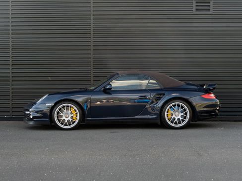 Used 2011 Porsche 911 Turbo S AWD/4WD image 2