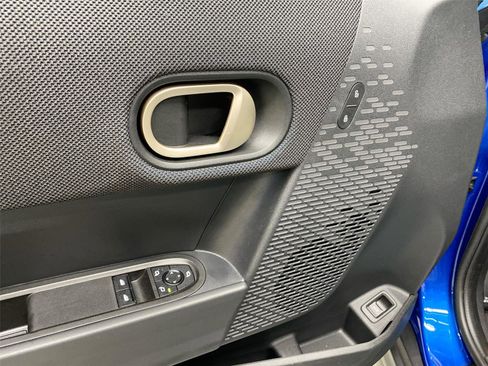 Certified 2025 MINI Cooper S image 19