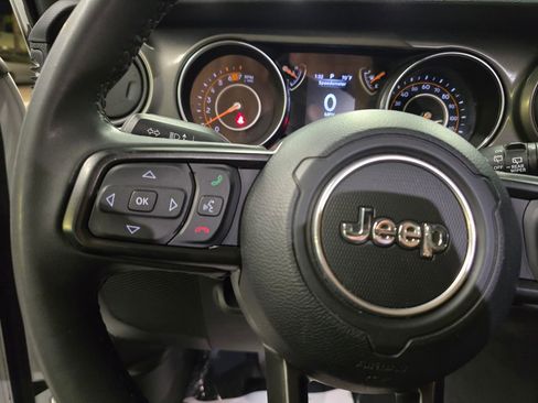 Used 2023 Jeep Wrangler Unlimited Sport AWD/4WD image 18