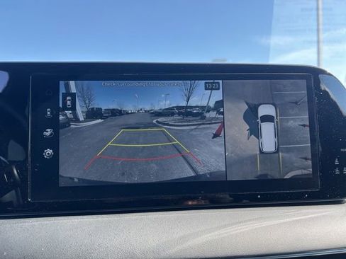 Used 2024 Hyundai Palisade Calligraphy image 19