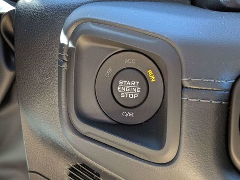 New 2026 Jeep Gladiator Sport AWD/4WD image 29