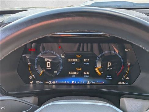 Used 2024 Chevrolet Colorado ZR2 w/ Safety Package AWD/4WD image 10