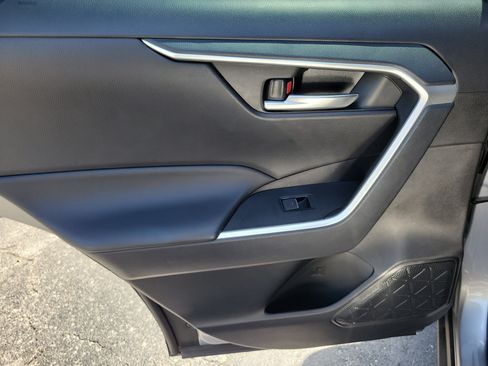 Used 2024 Toyota RAV4 XLE Premium FWD image 20