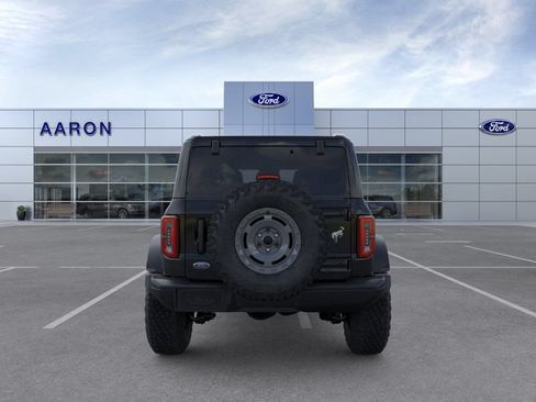 New 2025 Ford Bronco Badlands w/ Sasquatch Package AWD/4WD image 5