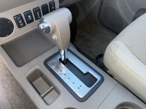 Used 2014 Nissan Frontier SV w/ SV Value Truck Package image 25