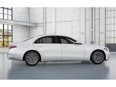 New 2026 Mercedes-Benz S 500 4MATIC image 17