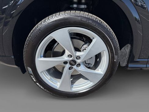 New 2026 Audi Q5 Premium Plus AWD/4WD image 9