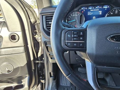 Certified 2023 Ford Expedition Limited image 28