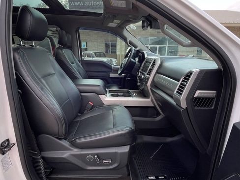 Used 2017 Ford F350 Lariat w/ Lariat Ultimate Package image 28