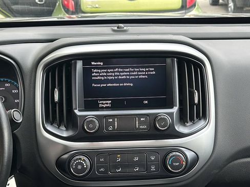 Used 2022 Chevrolet Colorado LT w/ LT Convenience Package image 18