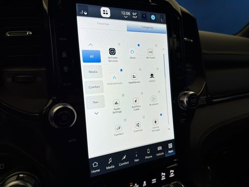 Used 2022 RAM 1500 Limited w/ Body Color Bumper Group image 19