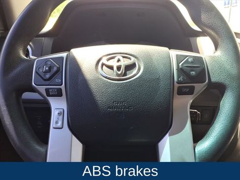 Used 2015 Toyota Tundra SR5 w/ SR5 Upgrade Package image 11