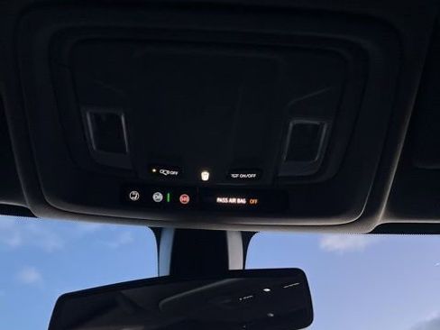 Used 2022 GMC Sierra 1500 Elevation w/ Driver Alert Package I image 45