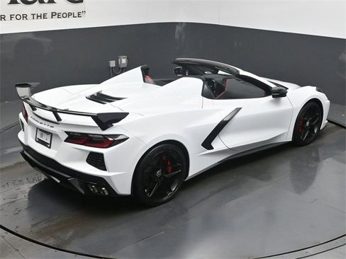 Used 2022 Chevrolet Corvette Stingray Preferred Conv w/ Z51 Performance Package image 38
