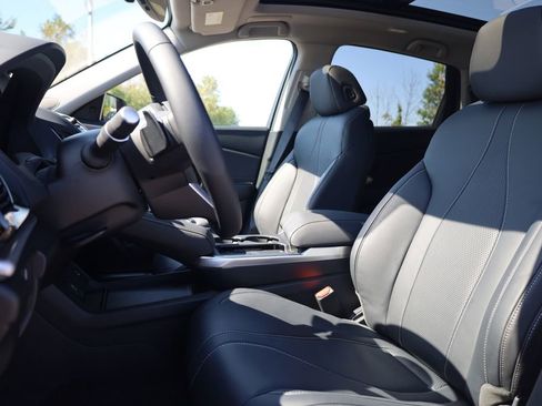 New 2025 Acura RDX SH-AWD w/Tech image 12