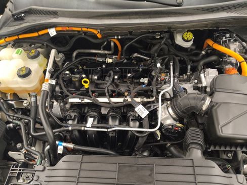 Used 2021 Ford Escape SE AWD/4WD image 30