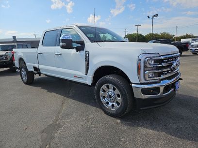 New 2027 Ford F350 Lariat w/ Chrome Package