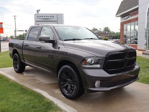 Used 2018 RAM 1500 Sport w/ Quick Order Package 26Q Night AWD/4WD image 3
