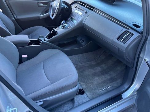 Used 2011 Toyota Prius Two image 6