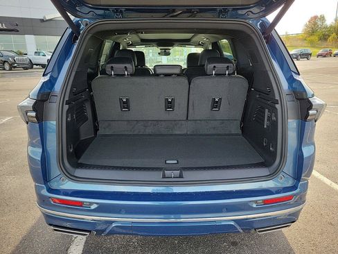 New 2026 Buick Enclave Avenir w/ Super Cruise Package image 7