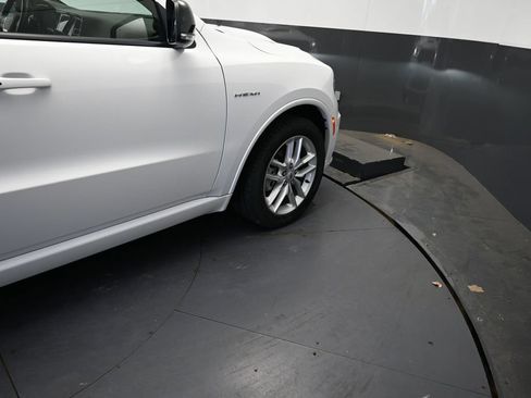 Used 2025 Dodge Durango R/T AWD/4WD image 27