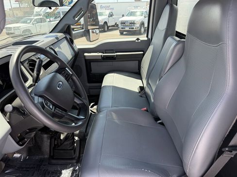 Used 2021 Ford F650 2WD Regular Cab Super Duty image 14