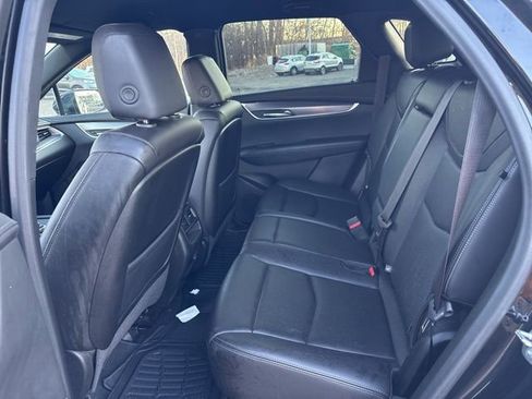 Used 2024 Cadillac XT5 Luxury image 10