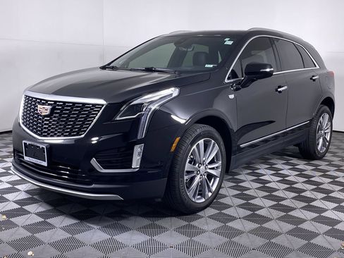 Certified 2023 Cadillac XT5 Premium Luxury w/ Technology Package AWD/4WD image 36