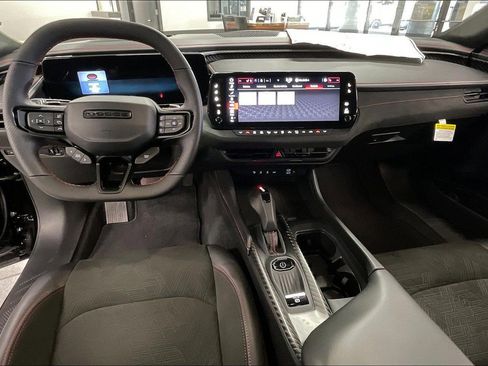 New 2024 Dodge Charger R/T Scat Pack w/ Plus Group image 8