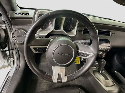 Used 2010 Chevrolet Camaro SS w/ RS Package RWD image 5
