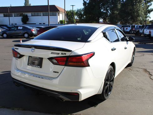 Used 2022 Nissan Altima 2.5 SR w/ Midnight Edition Package image 36