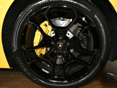 Used 2018 Lamborghini Huracan LP 580-2 image 67