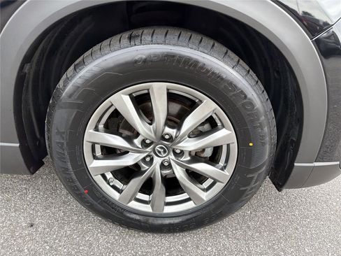 Used 2018 MAZDA CX-9 Touring w/ Touring Premium Package image 13